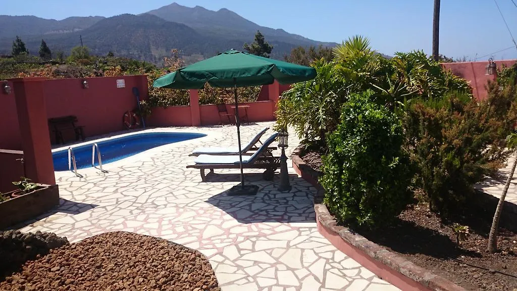 בית כפרי בית הארחה אל פאסו 	Casitas La Montanita