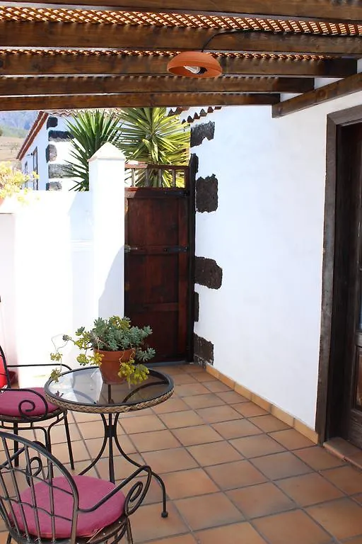בית כפרי בית הארחה אל פאסו 	Casitas La Montanita