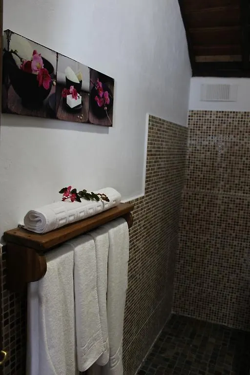 Casitas La Montanita Guest House El Paso Spain