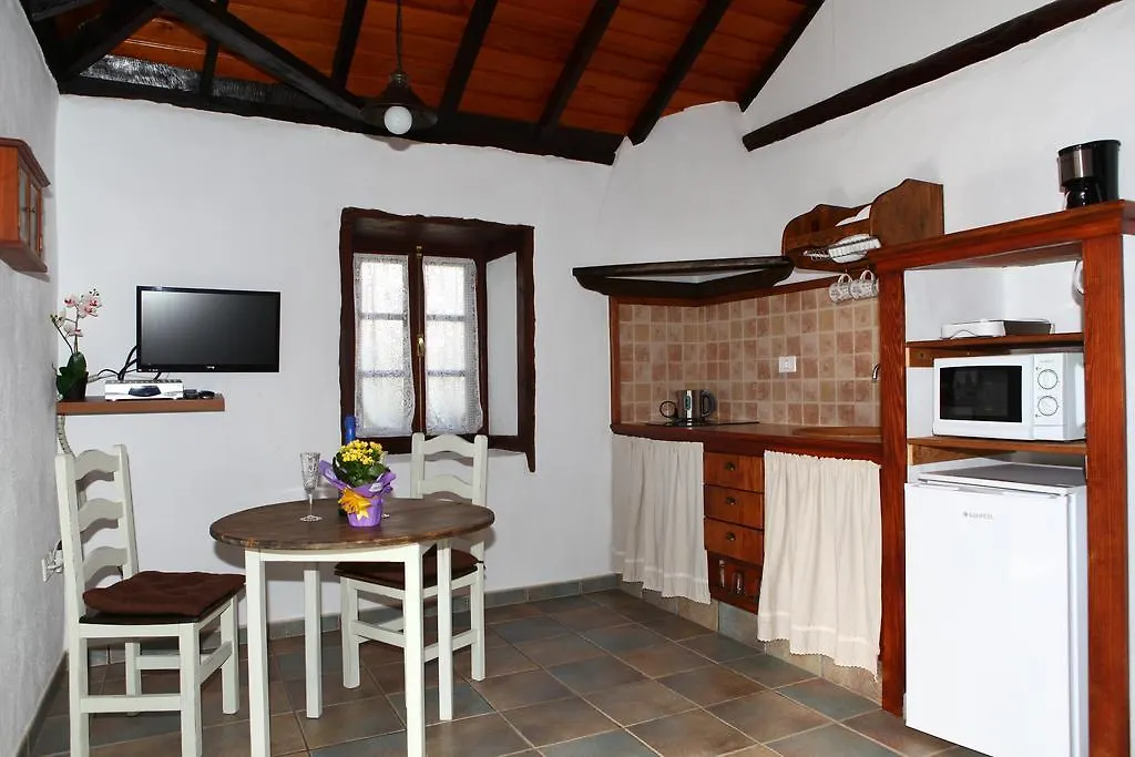 בית הארחה אל פאסו 	Casitas La Montanita בית כפרי